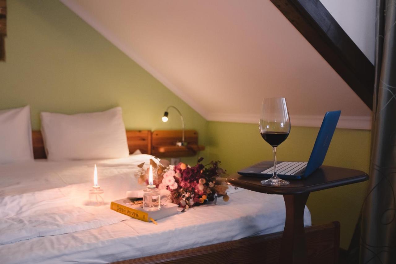 Aivengo Hotel Kolodenka Ngoại thất bức ảnh