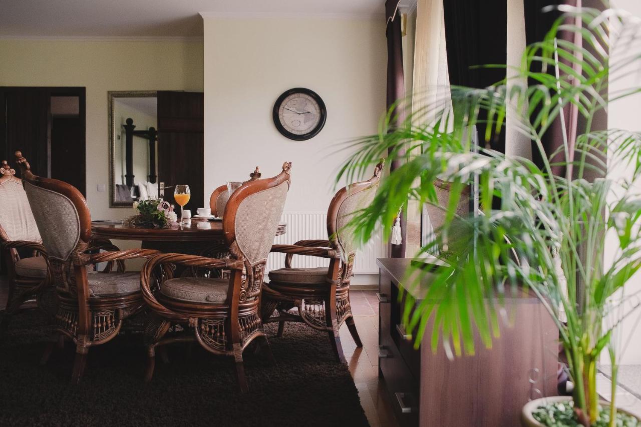 Aivengo Hotel Kolodenka Ngoại thất bức ảnh