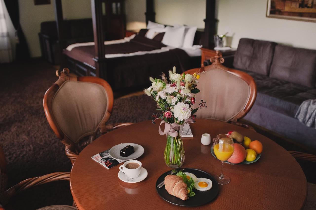 Aivengo Hotel Kolodenka Ngoại thất bức ảnh