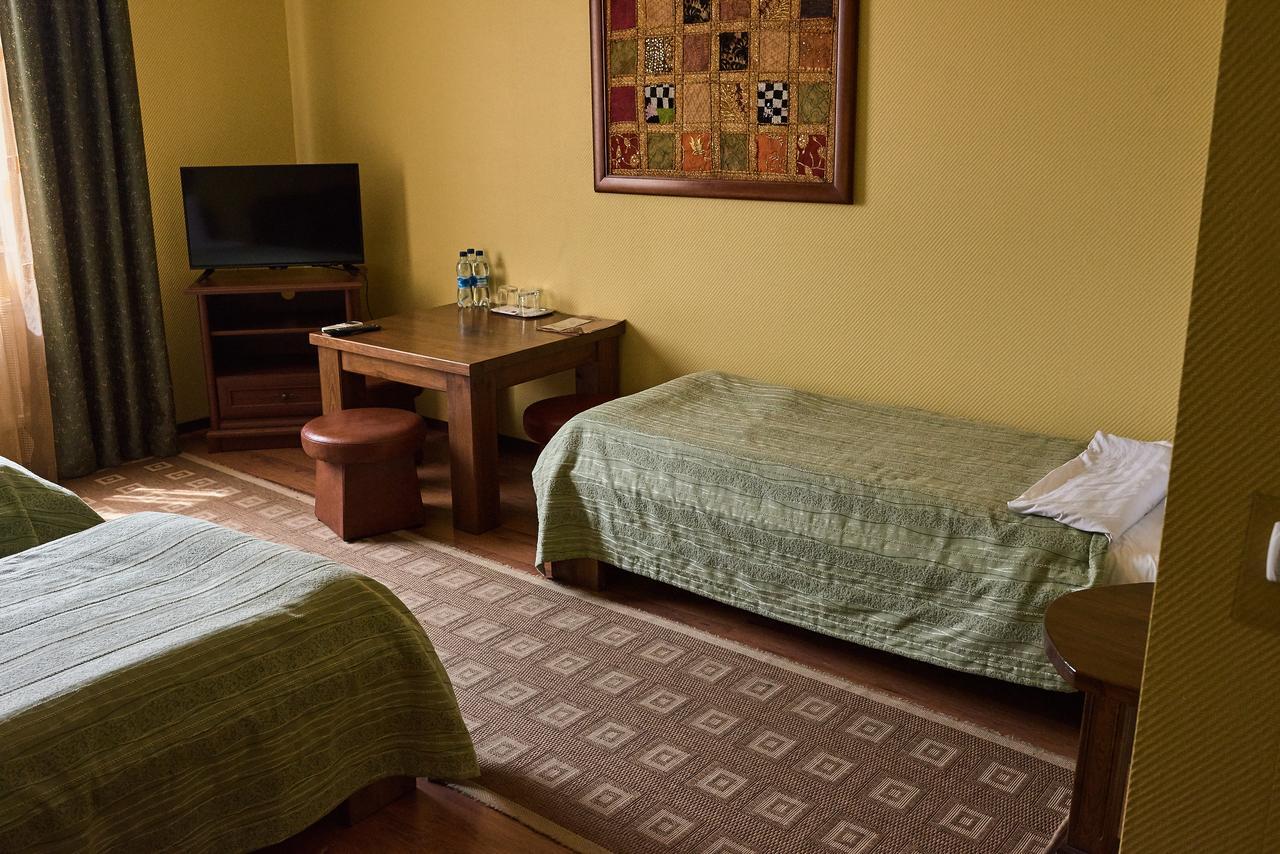 Aivengo Hotel Kolodenka Ngoại thất bức ảnh