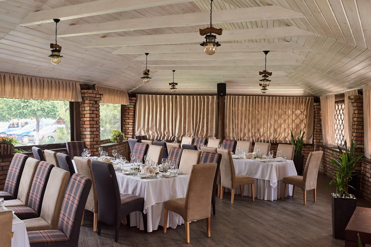 Aivengo Hotel Kolodenka Ngoại thất bức ảnh