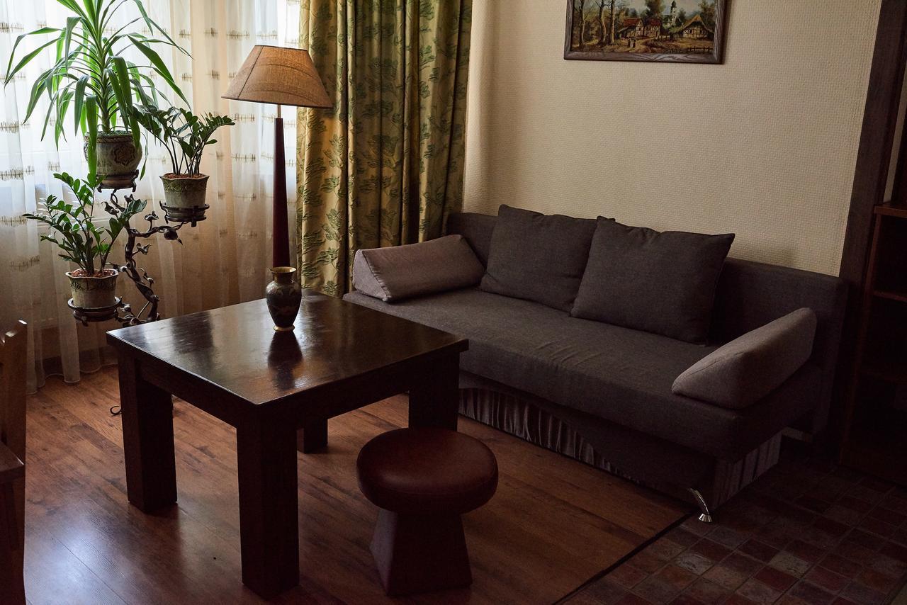 Aivengo Hotel Kolodenka Ngoại thất bức ảnh